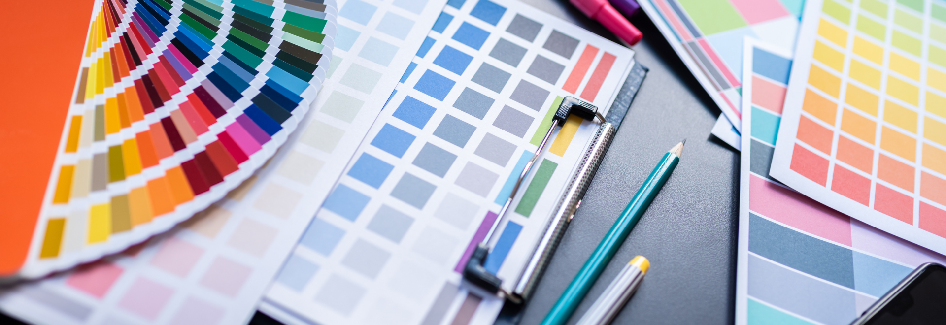 Pre-press and graphic design workstation with proofs and layouts